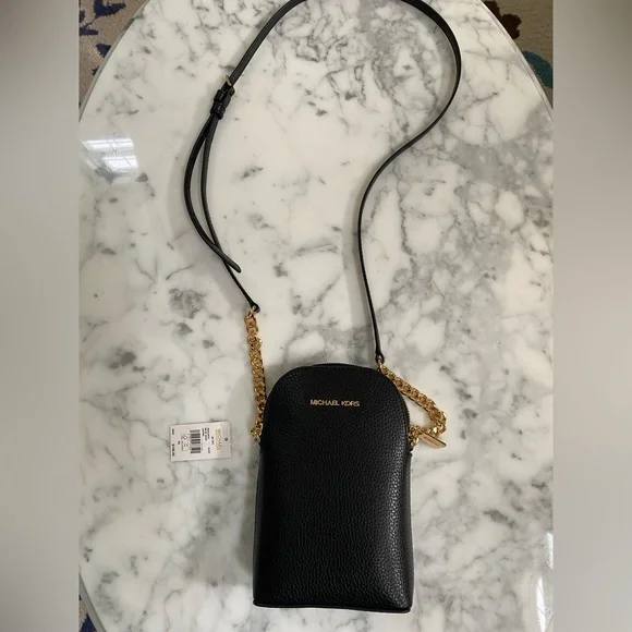 Michael Kors Jet Set Black Pebbled Leather Crossbody - Picture 2 of 5